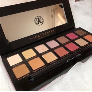 Authentic Renaissance palette